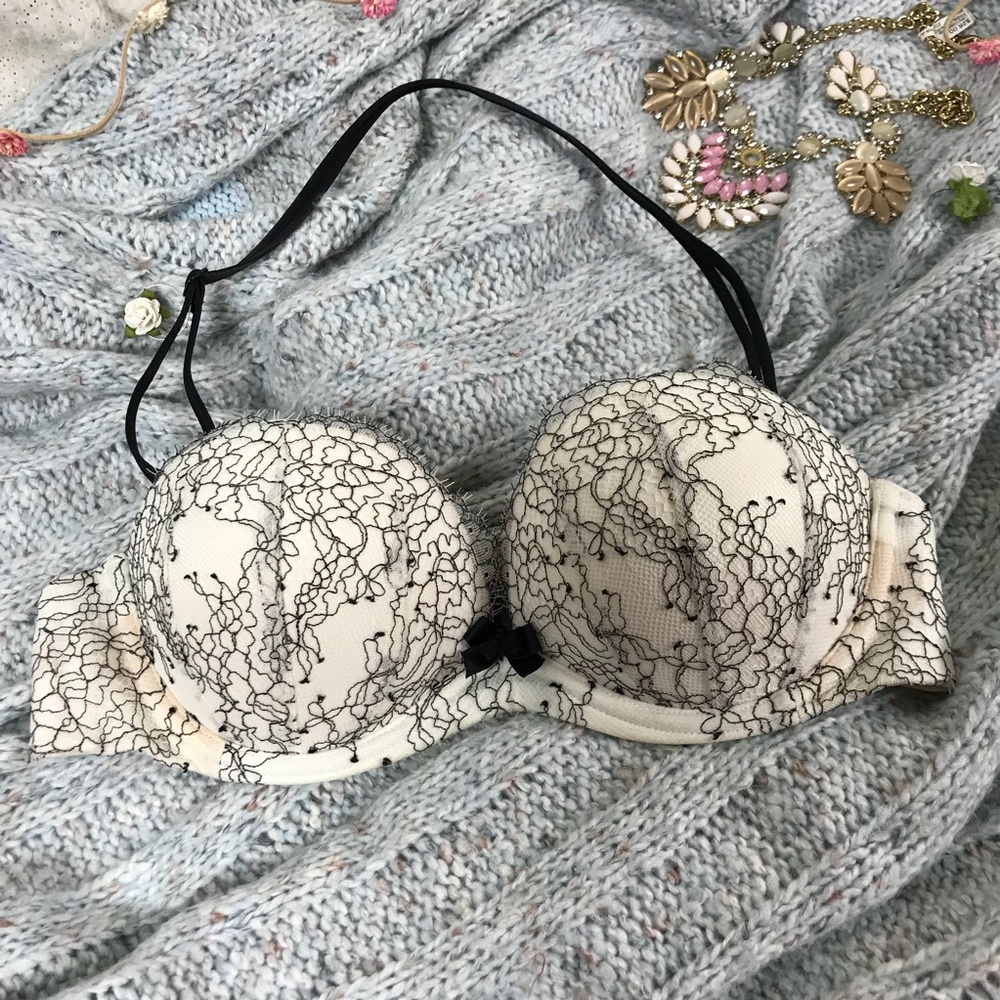 Victoria’s Secret Very Sexy Strapless Bra, 32B